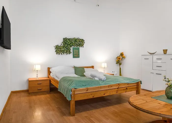 Elegant 2BR Apartment - near Bahnhof Wien Meidling
