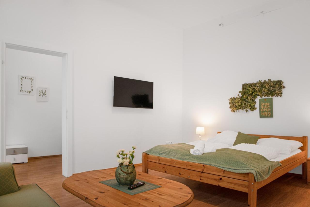 Elegant 2br - Near Bahnhof Meidling Wien