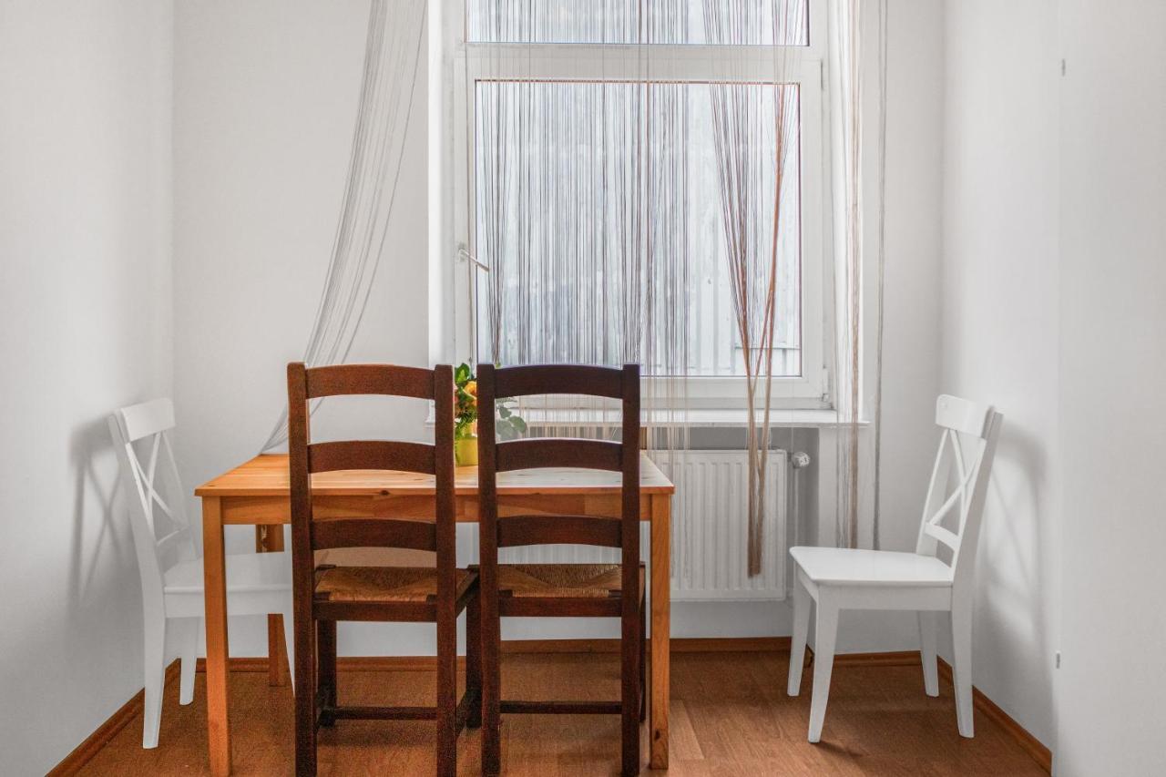 Apartamento Elegant 2br - Near Bahnhof Meidling *